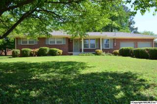 4118 Darby Ct, Huntsville, AL 35810-3912
