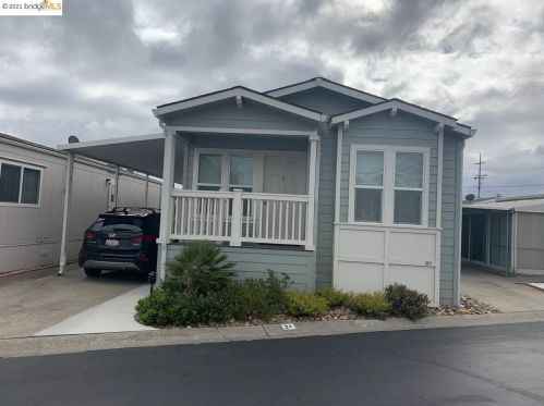 24 Otsego St, Oakley, CA 94561-1671