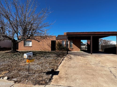 117 Prairie St, Sierra Vista, AZ 85635-4011