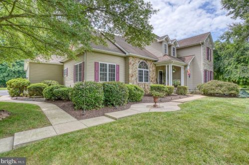 231 Crosby Knl Cir, Dover DE  19904-1098 exterior