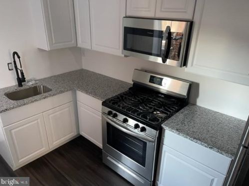 1212 Pleasant St, Wilmington DE  19805-3655 exterior