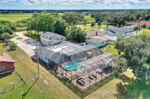 2950 Crump Rd, Winter Haven FL  33881-9238 exterior