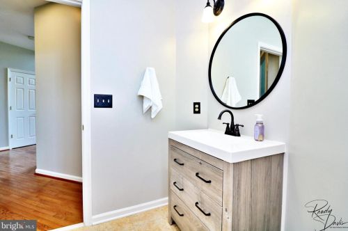 59 Brighton Pl, Charles Town WV  25414-2584 exterior