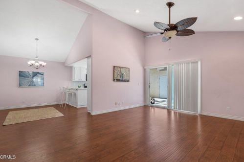 720 Holly Ave, Oxnard, CA 93036-1907