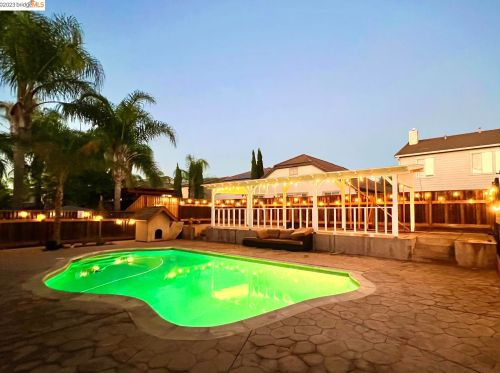 4616 Salvador Ln, Oakley, CA 94561-2763