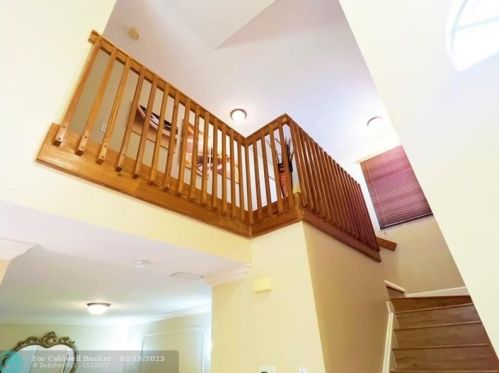 2937 179 Ave, Hollywood FL 33029-1602 exterior