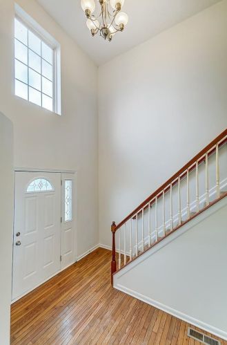 1505 Thornberry Rd, Amelia, OH 45102-1772