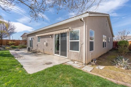2994 La Vina Cir, Los Banos CA  93635-9497 exterior