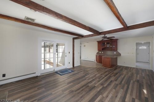 1 Prince Rd, Parsippany NJ  07054-4822 exterior
