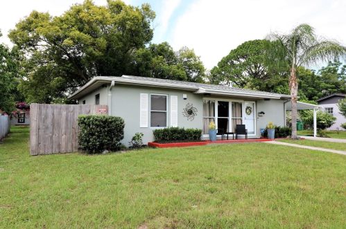 1580 Providence Blvd, Deltona, FL 32725-4940