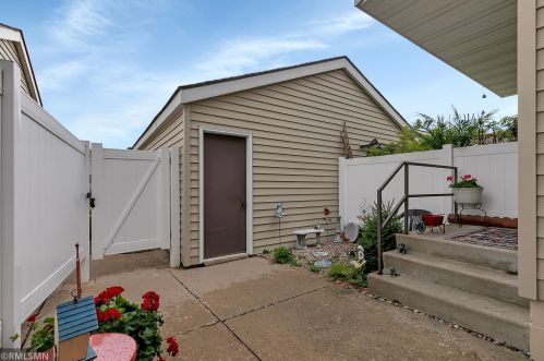 1404 36th Ave, Saint Cloud, MN 56303-1552