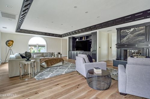 8731 65th St, Scottsdale AZ 85253-4336 exterior