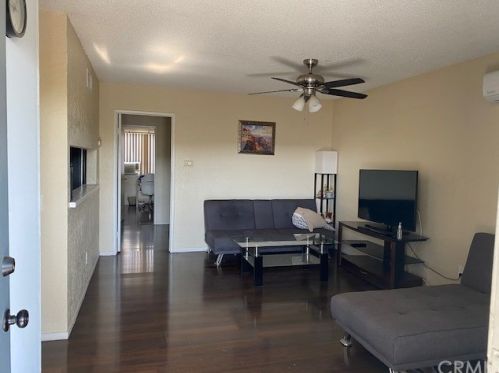 11292 Parkside Ln, Garden Grove, CA 92843-3628