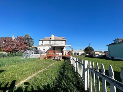 2236 2nd St, Easton PA  18042-6160 exterior