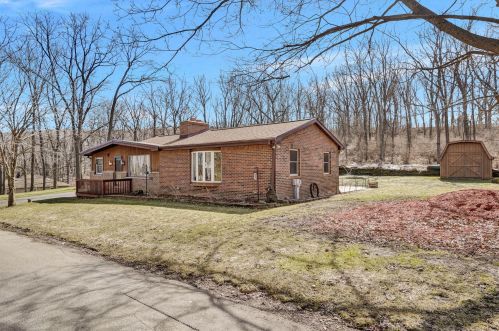 30427 Beachview Ln, Waterford, WI 53185-3405
