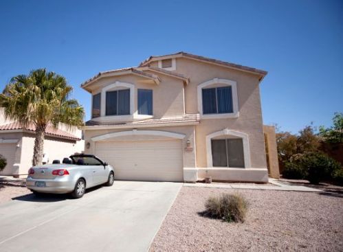 1411 Western Skies Dr, Gilbert, AZ 85296-4338