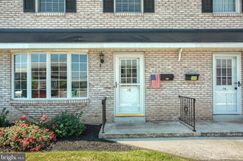 16 Carter Pl, Carlisle, PA 17013-4427