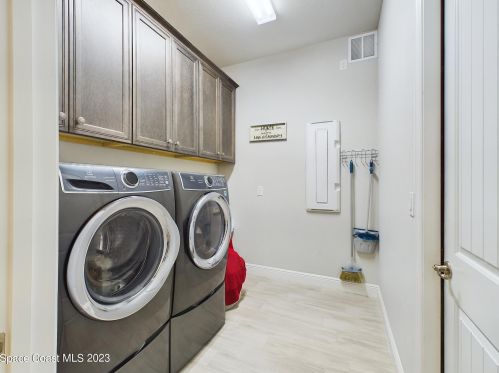 950 Yearling Trl, Sebastian FL  32958 exterior