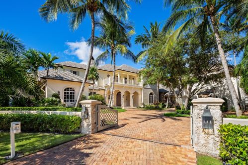 1033 Waterway Ln, Delray Beach, FL 33483-7153