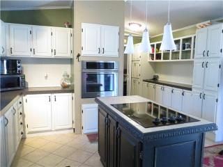 1012 Hogan Ln, Clarksville, TN 37043-7942