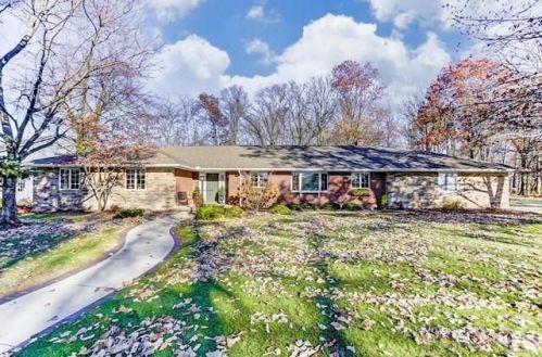 801 Bitterbrush Ln, Findlay, OH 45840-7101
