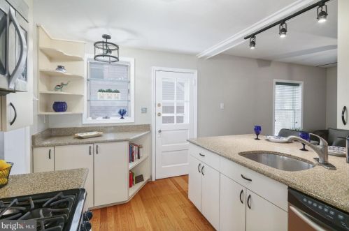 100 Park Blvd, Camden NJ  08103-2757 exterior