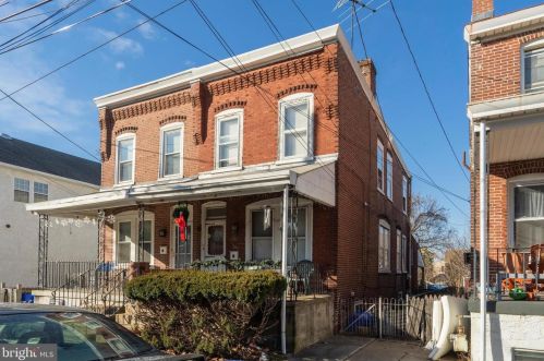 361 Prospect St, Norristown, PA 19405-1619