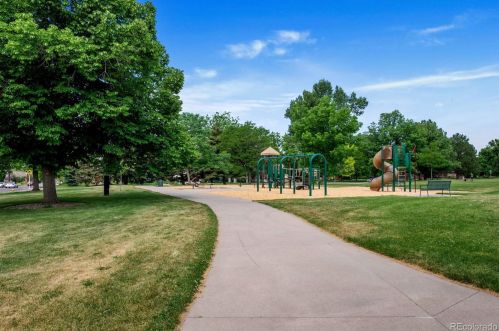 670 Olive St, Denver CO  80220-5521 exterior