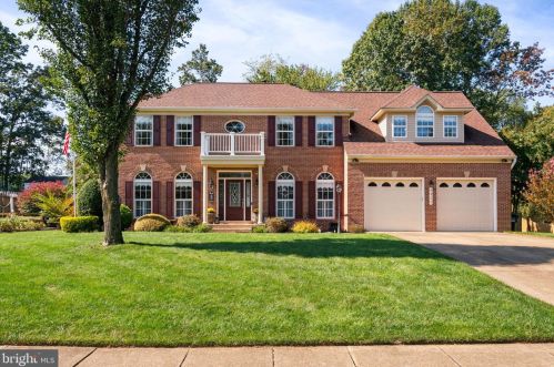 5931 Rhode Island Dr, Woodbridge, VA 22193-3999