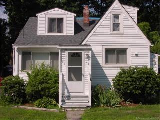 105 Grant St, Milford CT  06460-5314 exterior