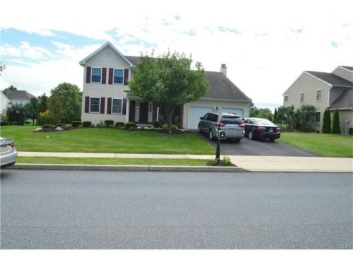 1426 Windmill Ln, Breinigsville, PA 18031-1159