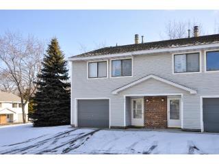 1640 City View Dr, Saint Paul, MN 55121-1702