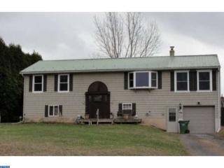 1408 Stag Dr, Brommerstown, PA 17922-9254