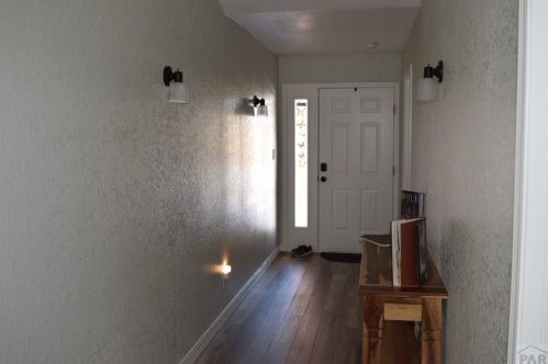 139 Stardust Cir, Pueblo, CO 81007-1632
