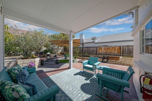 11225 Westonhill Dr, San Diego CA  92126-1447 exterior