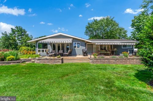 1014 Thomas Ave, Riverton NJ  08077-2321 exterior