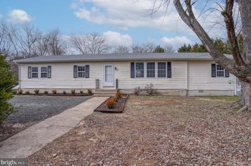 637 Oak Hill School Rd, Blackbird DE  19734-9211 exterior