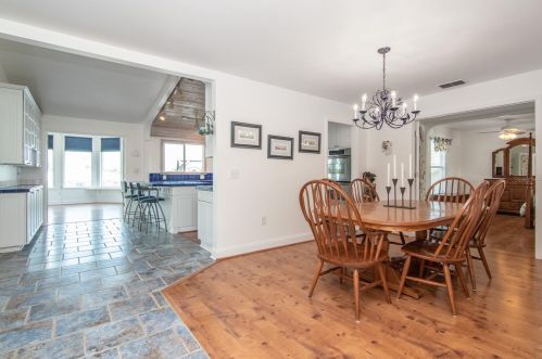 3325 Gulf Winds Cir, Brooksville FL  34607-3027 exterior