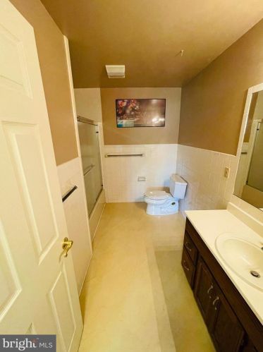 2879 Perkiomenville Rd, Harleysville PA  19438-1343 exterior