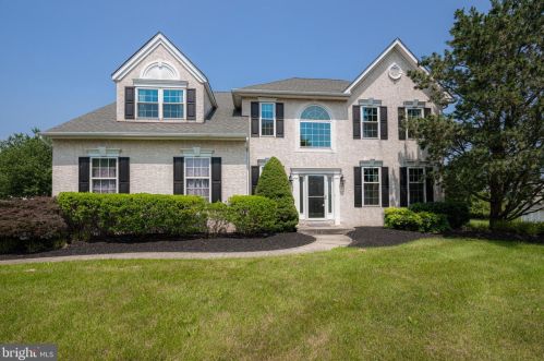 347 Nicholas Ln, Collegeville, PA 19426-1954