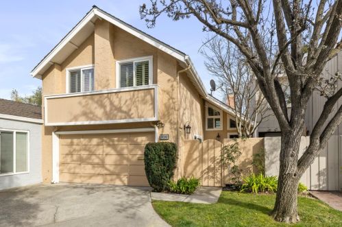 109 Elm Wood Ct, Los Gatos, CA 95032-1360