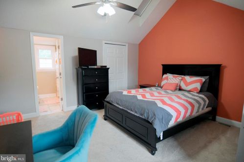 6 Fillmore Pl, Lawrence Township NJ  08648-4338 exterior