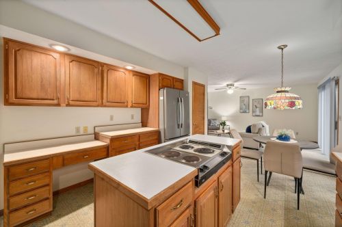 2375 Chickasaw Dr, London OH  43140-9014 exterior