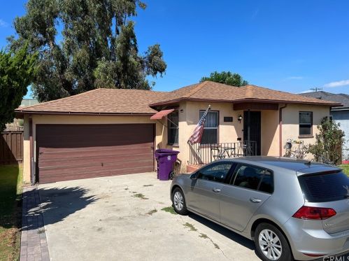 1615 Hardwick St, Long Beach, CA 90807-1129