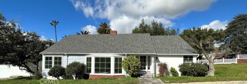 338 Kenneth Rd, Glendale, CA 91202-1457