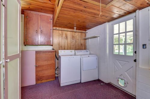 2704 Oak Rd, Deland FL  32720-2024 exterior