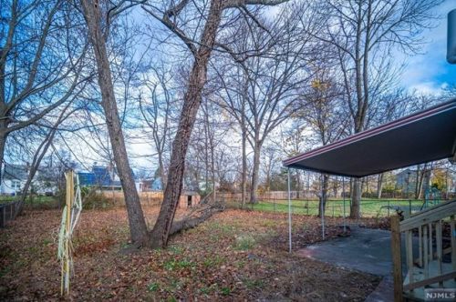 331 Haven Ave, Scotch Plains NJ  07076-1107 exterior