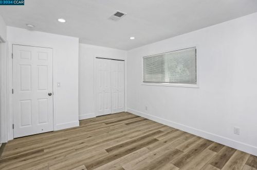 260 Patricia Ave, West Pittsburg CA  94565-4109 exterior