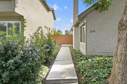 10770 Escobar Dr, San Diego, CA 92124-2027