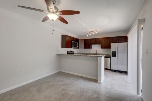 1312 13th Ct, West Palm Beach FL  33410-5111 exterior